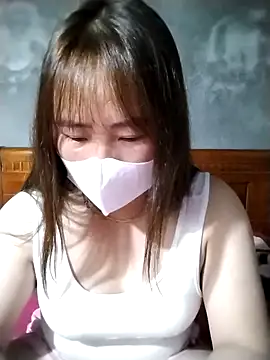 emini-xx online show from February 21, 12:39 pm