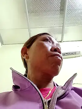 bella-la online show from March 5, 12:39 am