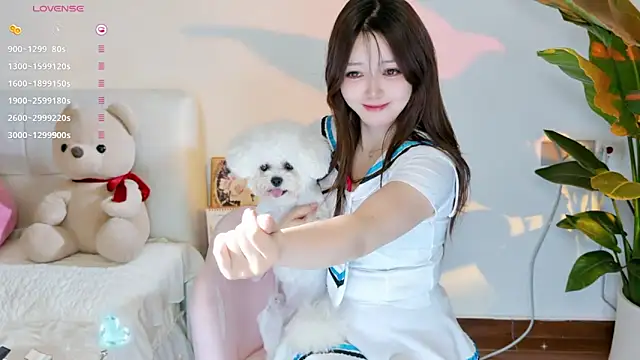 Yiluo95 online show from June 21, 4:22 pm