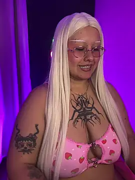 pinkbaddie777 online show from July 30, 12:55 am