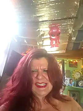 Yourwifey49 online show from October 29, 8:11 pm