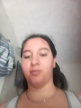 Camila-Valverde online show from February 19, 6:51 pm