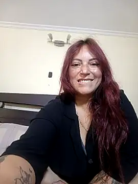 SofiBelluccix online show from November 11, 5:43 pm