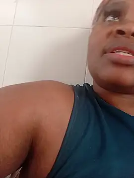 ThickLeeyanaXX online show from June 23, 1:53 pm