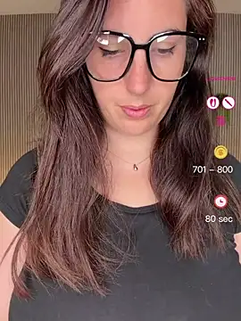 MysteryGirl   online show from April 28, 7:12 am