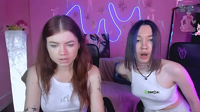 isabel wave online show from July 17, 7:28 pm
