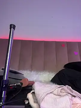 AshleyWinslow online show from February 20, 6:26 am