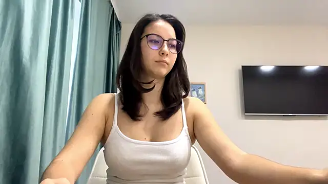 Allisgree online show from December 15, 8:08 am