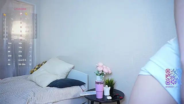 KiraAbling online show from November 9, 5:25 am