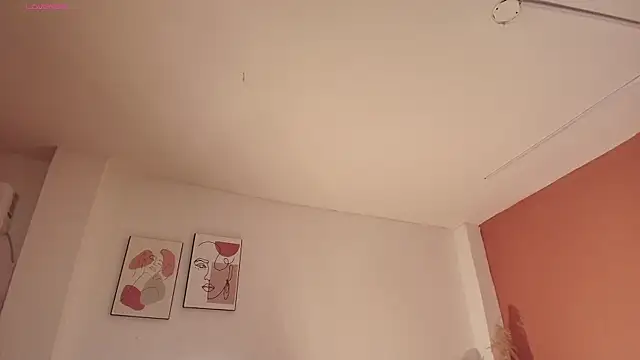 Ebonyswet  online show from December 20, 7:40 pm