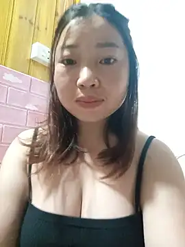 julybe online show from July 15, 3:06 pm