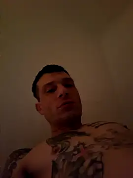 Sarahot2239 online show from October 31, 3:19 am