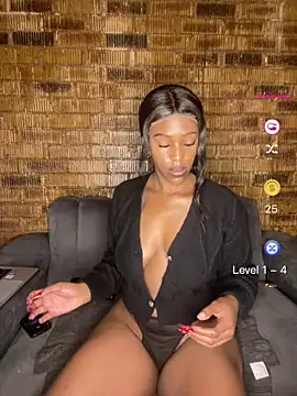 SP1CY MOMMY online show from June 5, 8:26 pm