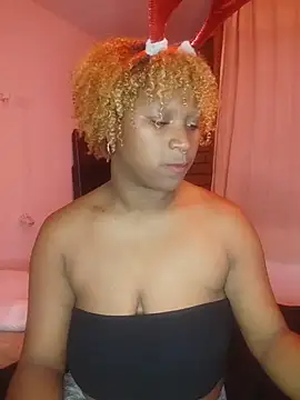 EvonyFoxxx online show from December 20, 12:03 am