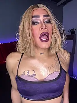 melani ferraraa  online show from April 28, 3:43 am