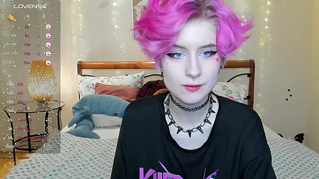 Angel Julles online show from February 12, 4:08 pm