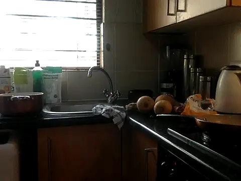 NewBeginnings8 online show from November 1, 11:25 am