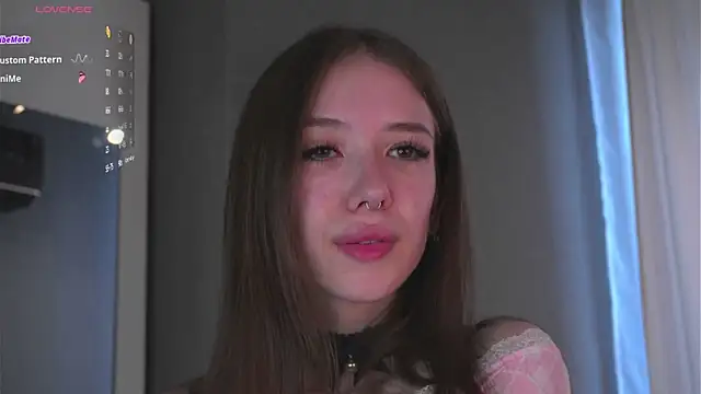 tinyanie online show from July 5, 3:07 pm