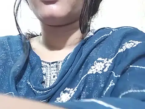 Nancy queen001 online show from November 4, 7:30 pm