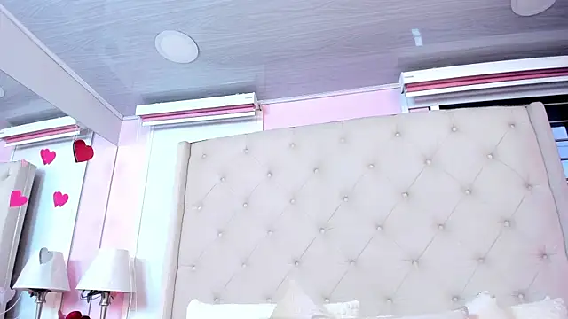 scarlett leblanc  online show from June 26, 11:44 am
