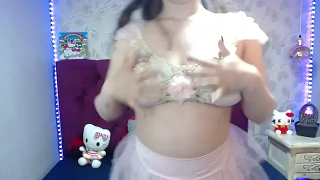 selenabustamante online show from July 6, 12:32 pm