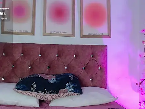 Madisonkay online show from November 20, 7:15 pm