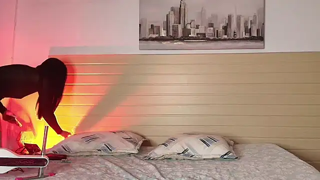 Madisonkay online show from February 28, 2:11 am