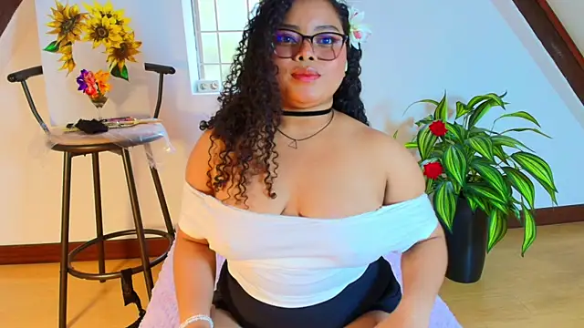 alanaa gomezz online show from July 13, 6:30 pm