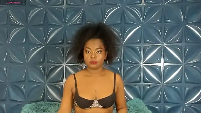 TaniaMorel online show from November 6, 1:44 am