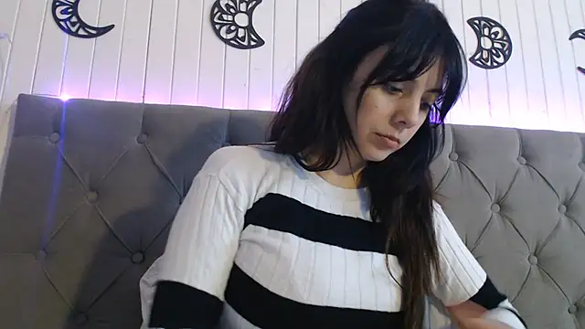 mickystrumia23 online show from June 19, 2:53 pm