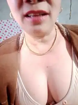 small-house123 online show from January 16, 9:27 am