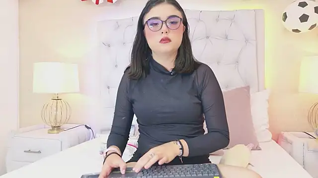 ScarlettPetrova online show from July 11, 12:16 pm