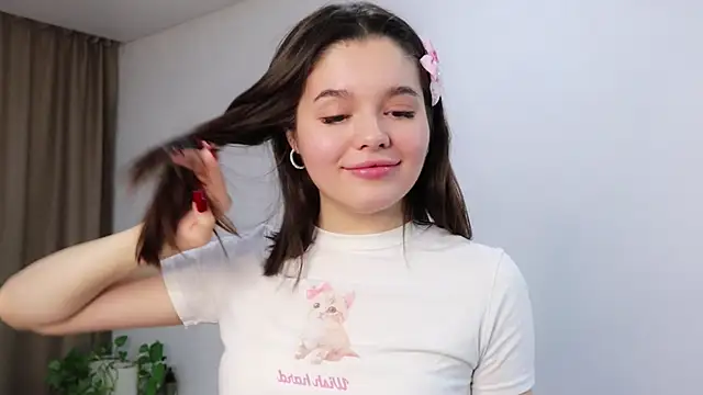 Xo Laura online show from November 5, 8:41 am