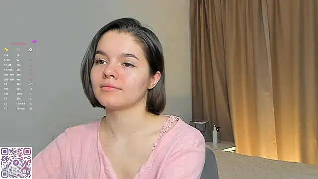 Xo Laura online show from January 14, 1:43 am