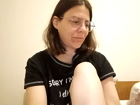 hotnathy69 online show from April 28, 7:12 am