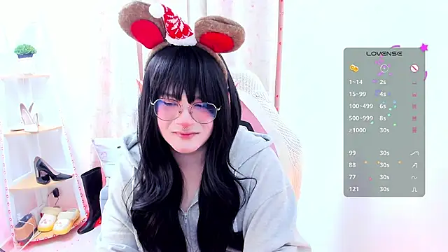 Omorimori online show from November 25, 9:59 pm