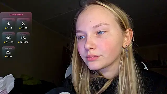 KarinRobertson online show from March 1, 4:07 pm