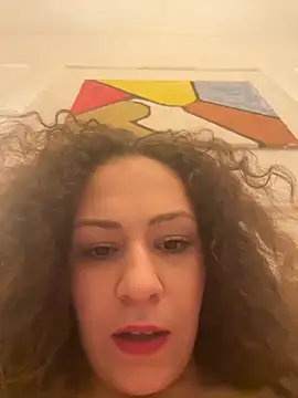 claraaa077 online show from November 19, 3:34 pm