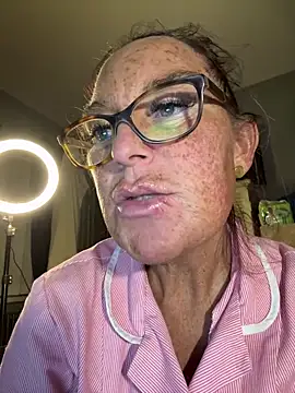 Angel-LinaX online show from February 25, 9:35 pm