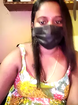 tam-queen1 online show from November 15, 9:21 am