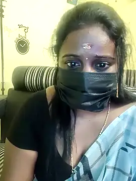 tam-queen1 online show from November 13, 9:08 am