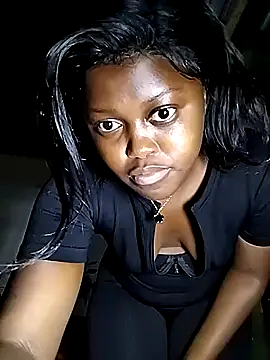 SweetSavage18 online show from March 20, 2:05 am