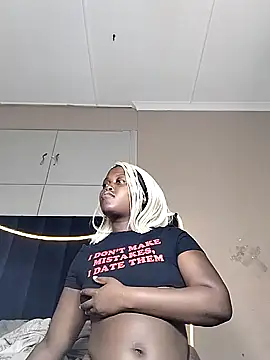 SweetSavage18 online show from August 1, 2:19 pm