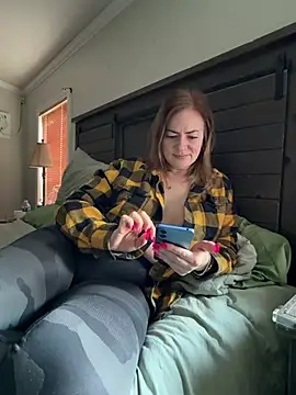 cubedmirror81 online show from February 26, 10:20 pm