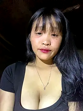 ThuxO7 online show from November 5, 3:23 am