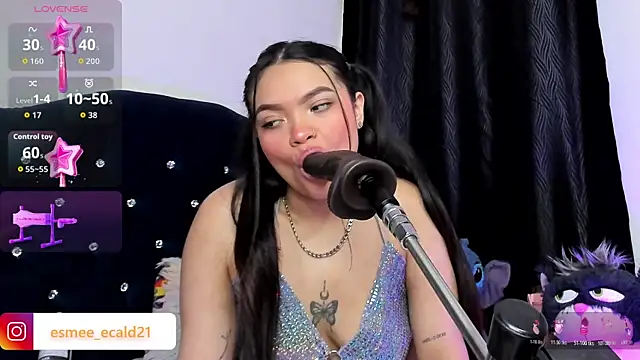 EsmeCaldwel online show from July 22, 5:25 pm