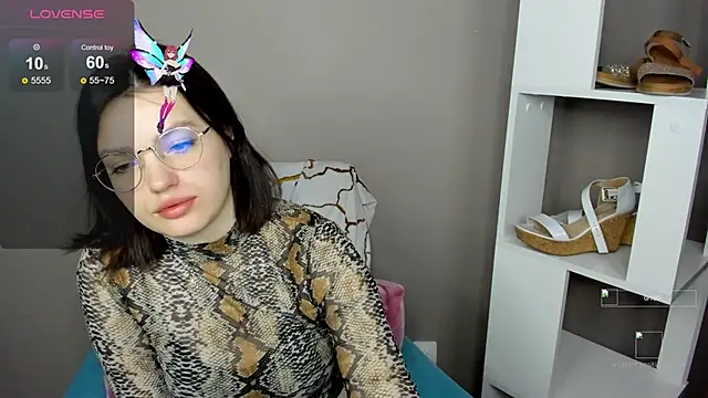 Karina Kellyy online show from November 17, 2:56 am