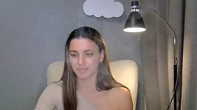 KiraHoney online show from July 18, 10:01 pm