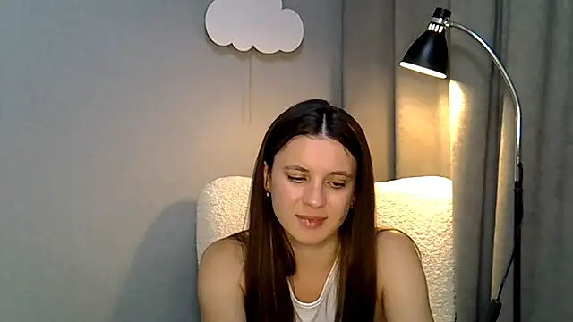 KiraHoney online show from July 11, 9:48 pm