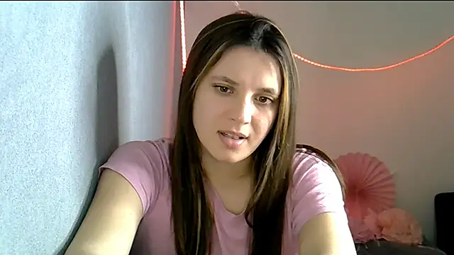 KiraHoney online show from April 2, 7:33 pm